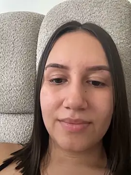 Jullya x online show from 05-13-26, 08:16