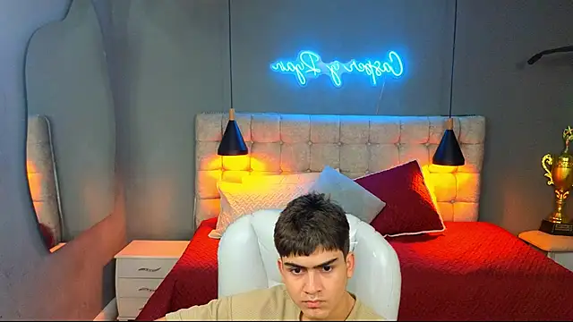 Tommy18   online show from 02-26-25, 06:51