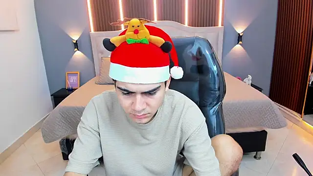 Tommy18   online show from 12-02-25, 03:52