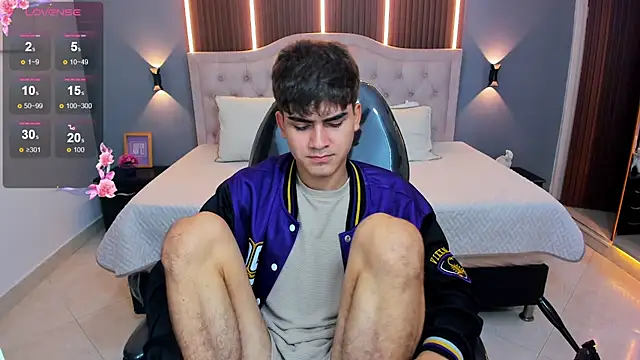 Tommy18   online show from 02-20-26, 03:36