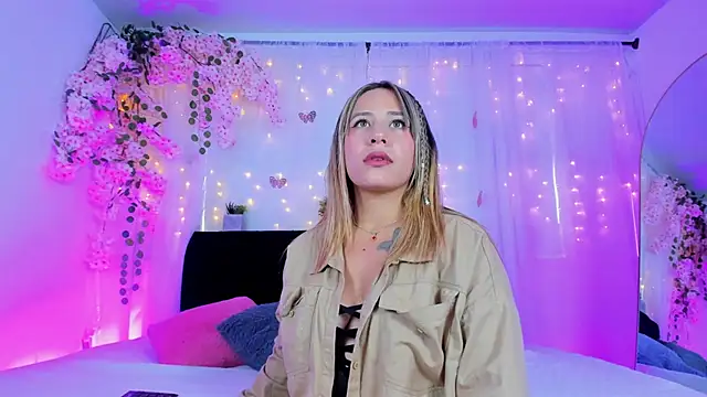 Bonny and carrot online show from 01-13-26, 07:07