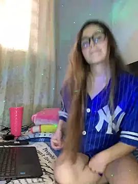 LunaShine  online show from 02-11-25, 09:56