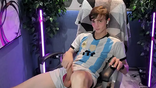 John Weasley online show from 09-22-25, 09:26