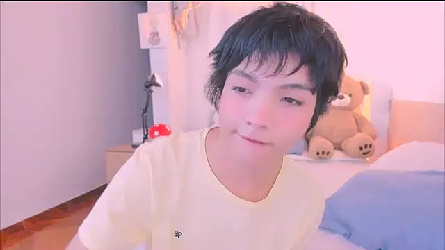 Snapshot of AllanYong18 chatting on 01-14-26, 05:55 AllanYong18 online show from 01-14-26, 05:55