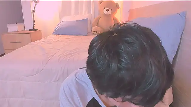 Snapshot of AllanYong18 chatting on 12-02-25, 10:39 AllanYong18 online show from 12-02-25, 10:39