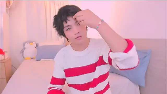 AllanYong18 online show from 01-16-26, 08:51