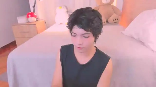 AllanYong18 online show from 02-17-26, 08:00