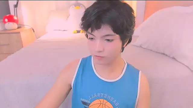 AllanYong18 online show from 02-18-26, 09:50