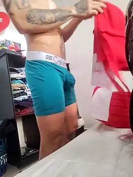 rey692 online show from 02-25-26, 01:44