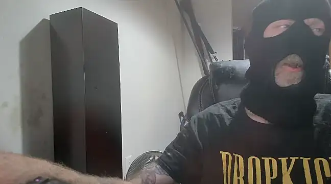 Snapshot of filthymind619 chatting on 01-15-25, 03:54 filthymind619 online show from 01-15-25, 03:54