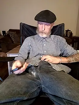 filthymind619 online show from 11-01-25, 02:51