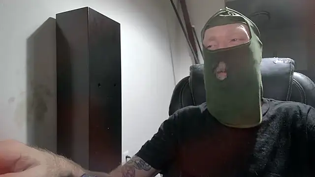 Snapshot of filthymind619 chatting on 01-08-25, 12:38 filthymind619 online show from 01-08-25, 12:38