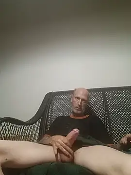 Snapshot of filthymind619 chatting on 05-17-26, 10:21 filthymind619 online show from 05-17-26, 10:21