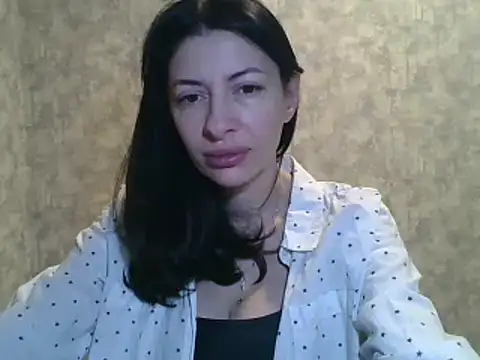 Snapshot of LissaBlossom chatting on 03-18-25, 03:23 LissaBlossom online show from 03-18-25, 03:23