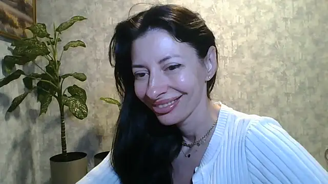 LissaBlossom online show from 06-05-26, 03:00