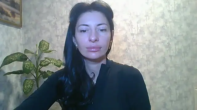 Snapshot of LissaBlossom chatting on 10-08-25, 04:36 LissaBlossom online show from 10-08-25, 04:36