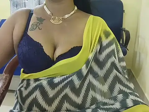 Snapshot of sriyazhini chatting on 02-26-26, 05:51 sriyazhini online show from 02-26-26, 05:51