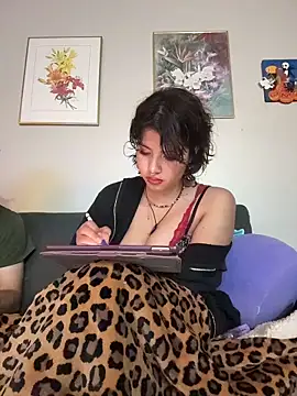 Rubyred2369 online show from 04-12-26, 01:42