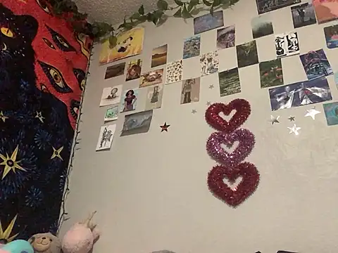 Rubyred2369 online show from 02-10-25, 07:07