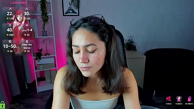 Snapshot of Bellalovesss chatting on 09-24-25, 07:37 Bellalovesss online show from 09-24-25, 07:37