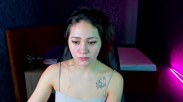 Snapshot of Bellalovesss chatting on 01-17-25, 11:59 Bellalovesss online show from 01-17-25, 11:59