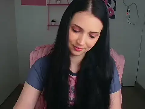 Snapshot of Amalia_amor chatting on 04-21-26, 11:28 Amalia amor online show from 04-21-26, 11:28