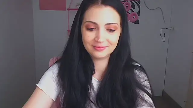 Snapshot of Amalia_amor chatting on 04-24-26, 05:53 Amalia amor online show from 04-24-26, 05:53