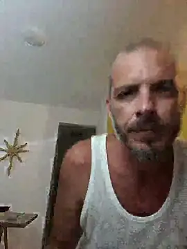 Snapshot of xtrppyx chatting on 03-09-25, 05:55 xtrppyx online show from 03-09-25, 05:55