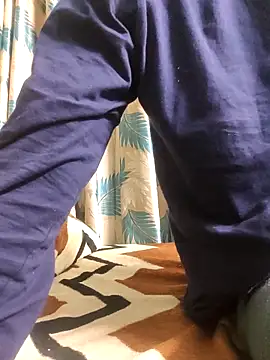 TOPMOON001 online show from 02-10-26, 06:40