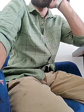 TOPMOON001 online show from 11-05-25, 07:55