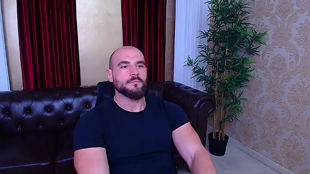 Snapshot of AdamJamesonn chatting on 09-21-25, 05:01 AdamJamesonn online show from 09-21-25, 05:01