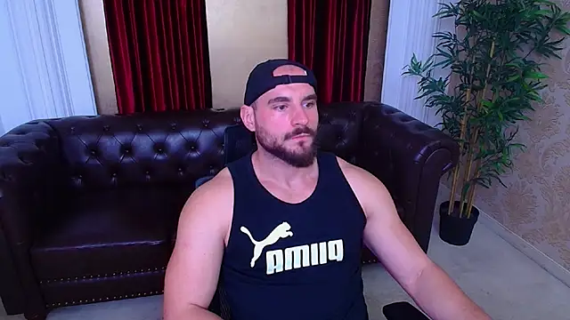 Snapshot of AdamJamesonn chatting on 09-15-25, 05:30 AdamJamesonn online show from 09-15-25, 05:30