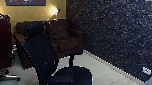 AdamJamesonn online show from 06-30-26, 05:18