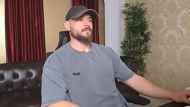 Snapshot of AdamJamesonn chatting on 03-20-25, 05:46 AdamJamesonn online show from 03-20-25, 05:46