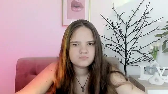 Snapshot of AdeleCruz chatting on 05-22-26, 12:03 AdeleCruz online show from 05-22-26, 12:03