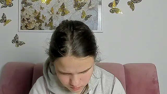 AdeleCruz online show from 02-17-26, 12:24