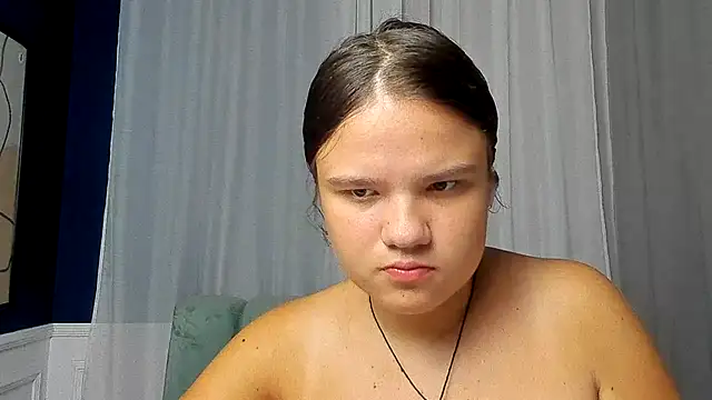 Snapshot of AdeleCruz chatting on 07-18-26, 12:14 AdeleCruz online show from 07-18-26, 12:14