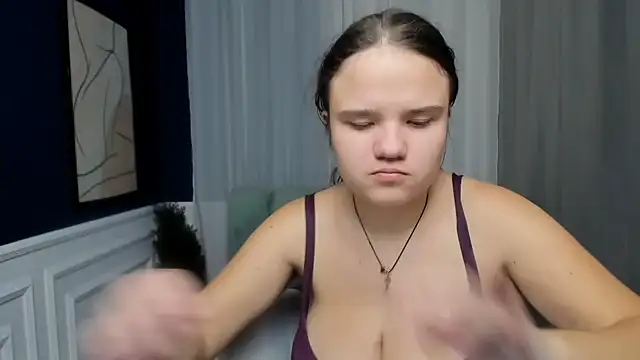 AdeleCruz online show from 01-14-26, 01:04