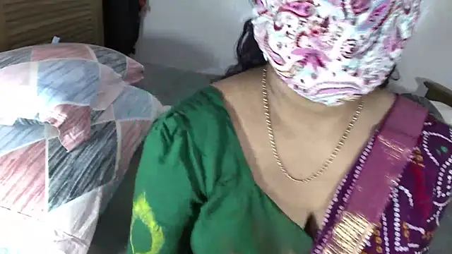 ArathyNambyarMallu online show from 02-15-26, 03:22