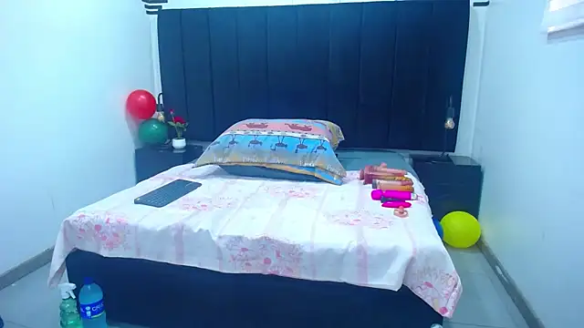 VickyBoobss online show from 11-03-25, 12:31