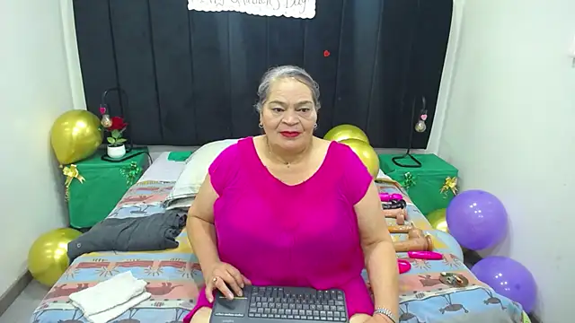 VickyBoobss online show from 03-19-26, 07:36