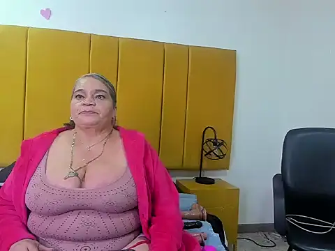 VickyBoobss online show from 04-15-26, 07:18