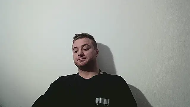 Snapshot of viamen chatting on 02-16-26, 05:06 viamen online show from 02-16-26, 05:06