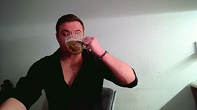 Snapshot of viamen chatting on 03-20-26, 05:03 viamen online show from 03-20-26, 05:03