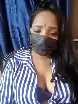 Lolitatamil online show from 03-24-26, 02:17