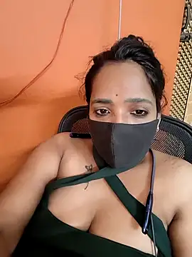 Lolitatamil online show from 04-18-26, 11:49