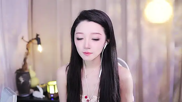 Zoe-99 online show from 12-15-25, 12:44