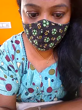 Snapshot of kanikasree chatting on 06-22-26, 03:01 kanikasree online show from 06-22-26, 03:01