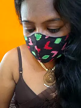 Snapshot of kanikasree chatting on 05-19-26, 04:19 kanikasree online show from 05-19-26, 04:19