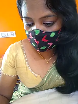 Snapshot of kanikasree chatting on 06-04-26, 03:22 kanikasree online show from 06-04-26, 03:22